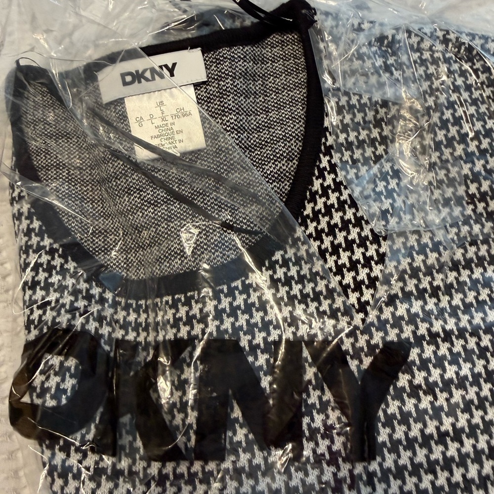 DKNY Long Sleeve Monochrome Houndstooth Pocket Sweater Mini Dress NWT L - Picture 10 of 12
